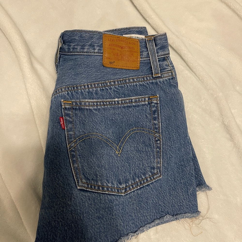Levi’s shorts